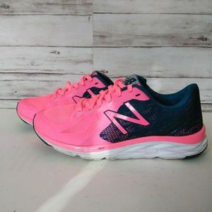 New Balance Response 2.0